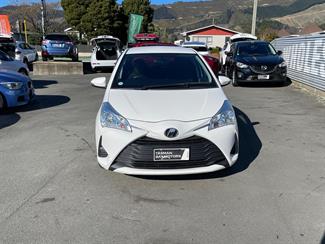 2020 Toyota Vitz - Thumbnail