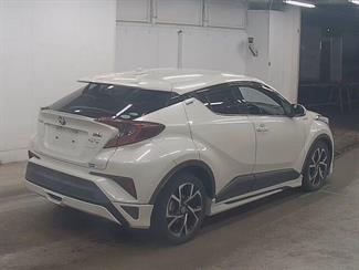 2019 Toyota C-HR - Thumbnail