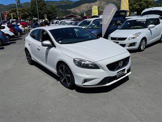 2013 Volvo V40 - Thumbnail