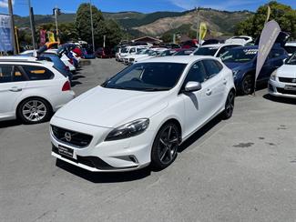2013 Volvo V40 - Thumbnail