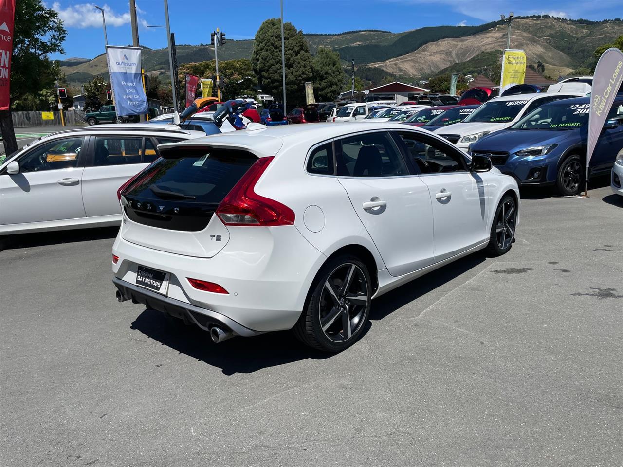 2013 Volvo V40
