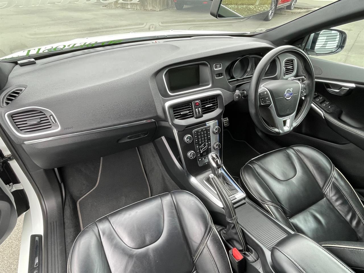 2013 Volvo V40