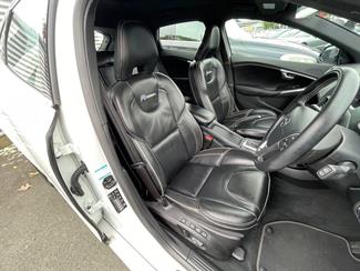 2013 Volvo V40 - Thumbnail