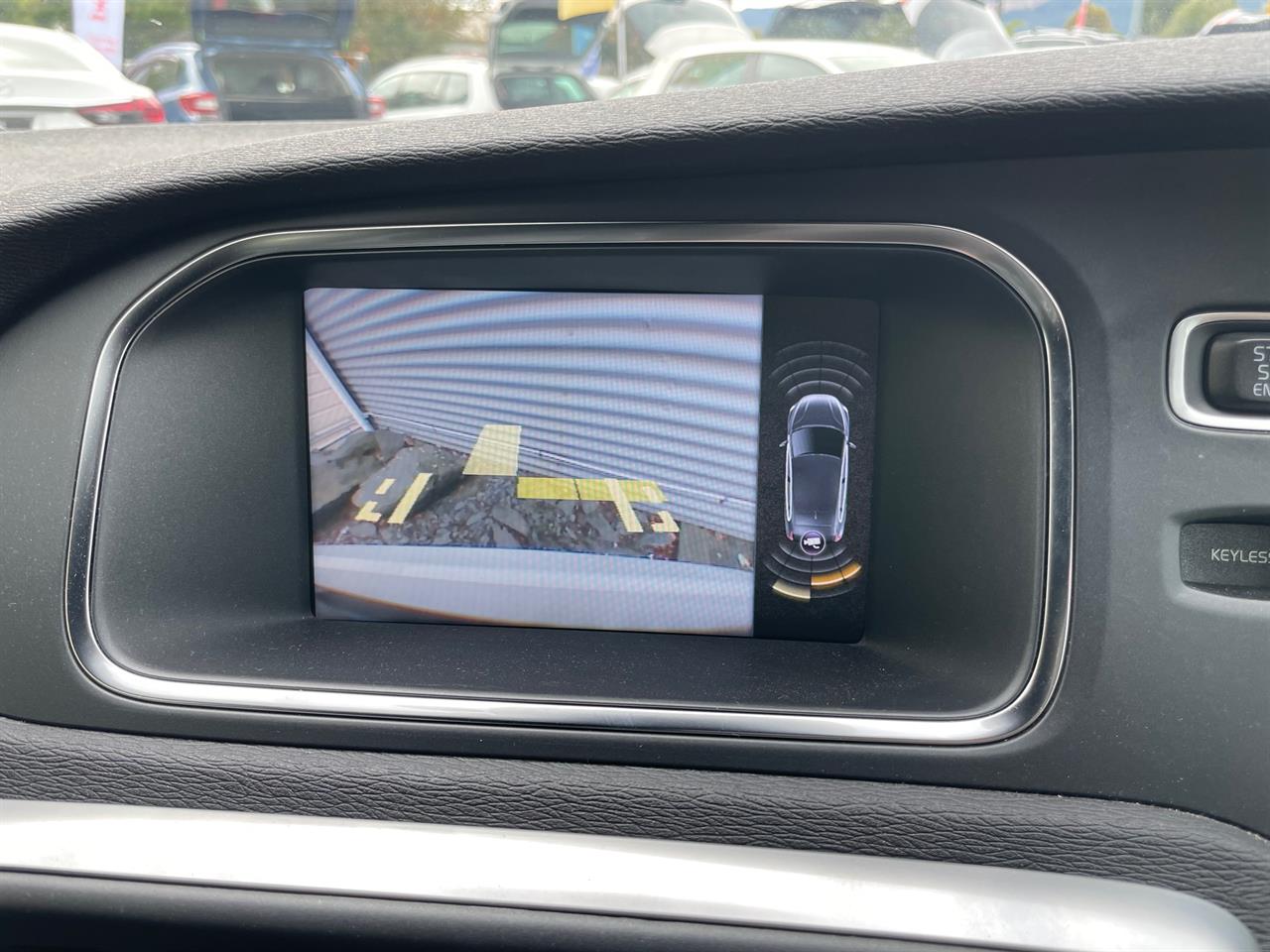 2013 Volvo V40
