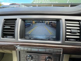 2009 Jaguar XF - Thumbnail