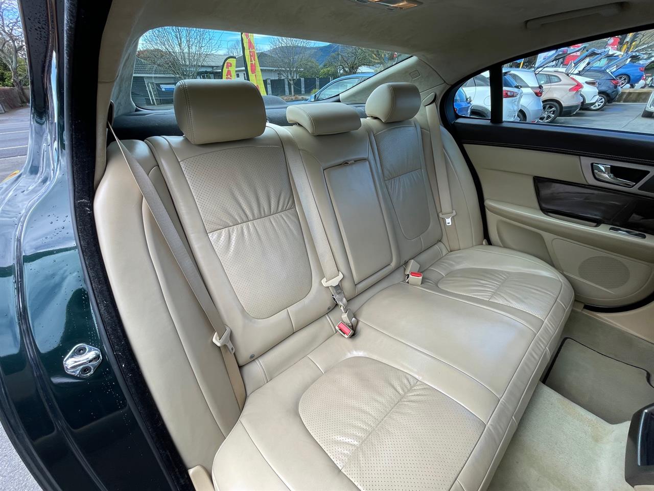 2009 Jaguar XF