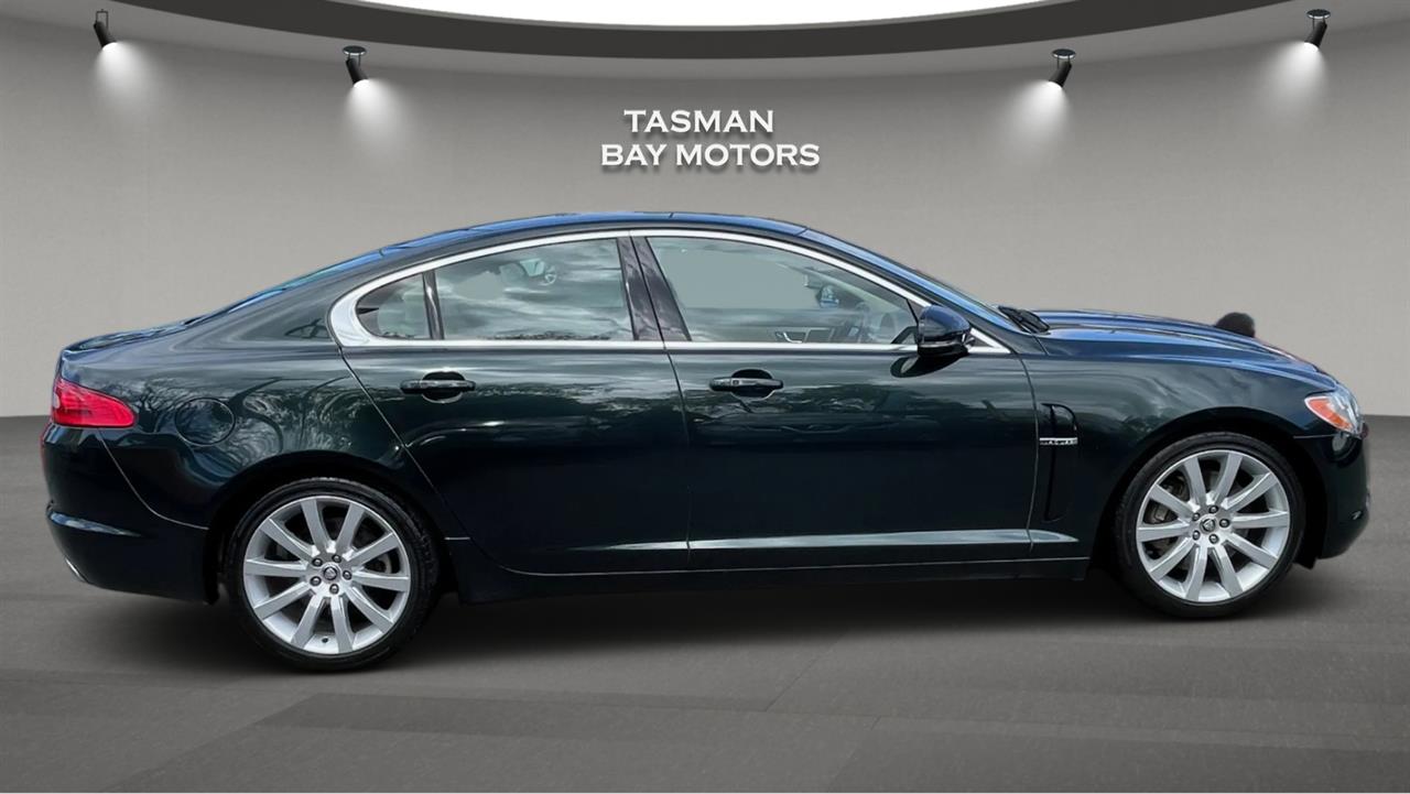 2009 Jaguar XF