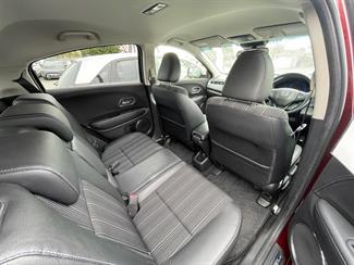 2014 Honda Vezel - Thumbnail