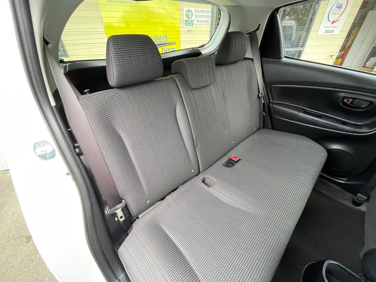 2015 Toyota Vitz