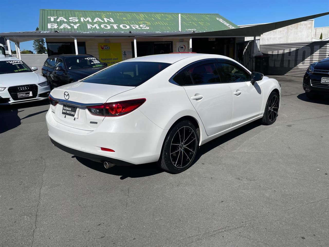 2013 Mazda Atenza