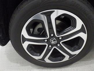 2017 Honda Vezel - Thumbnail