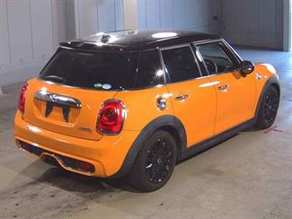 2015 Mini Cooper - Thumbnail
