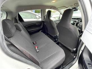 2020 Toyota Vitz - Thumbnail