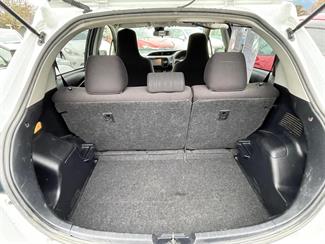 2020 Toyota Vitz - Thumbnail