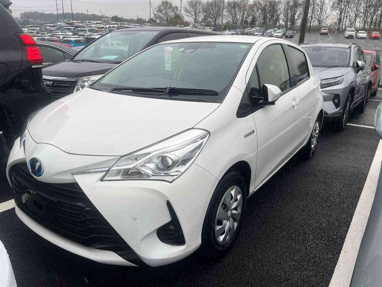 2020 Toyota Vitz
