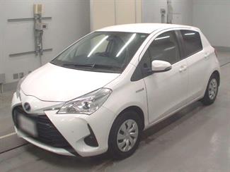 2020 Toyota Vitz - Thumbnail