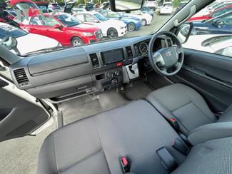 2025 Toyota HiAce - Thumbnail