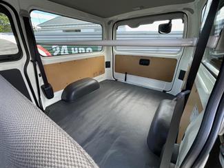 2025 Toyota HiAce - Thumbnail