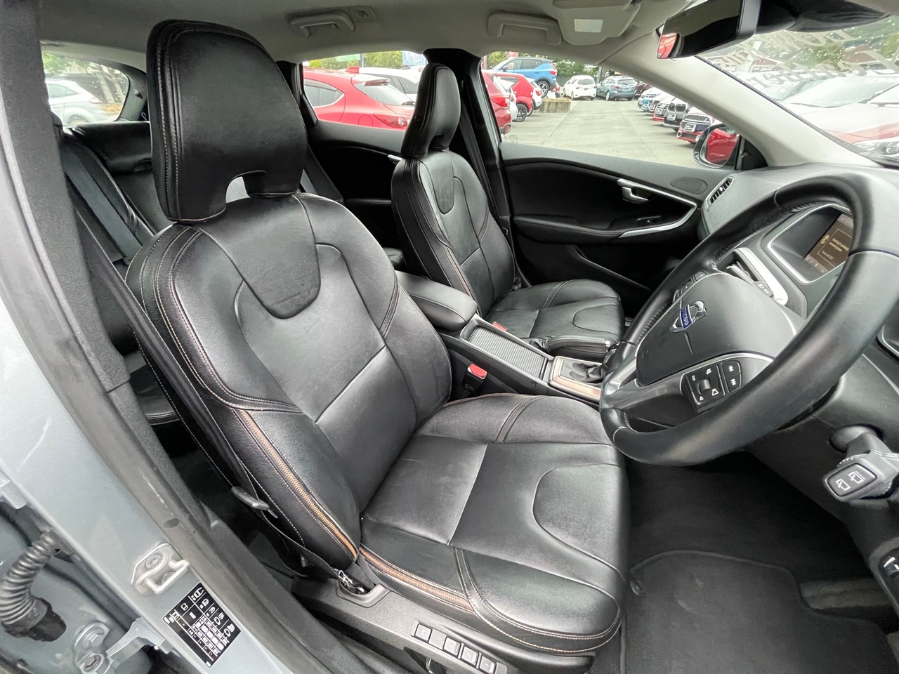 2014 Volvo V40