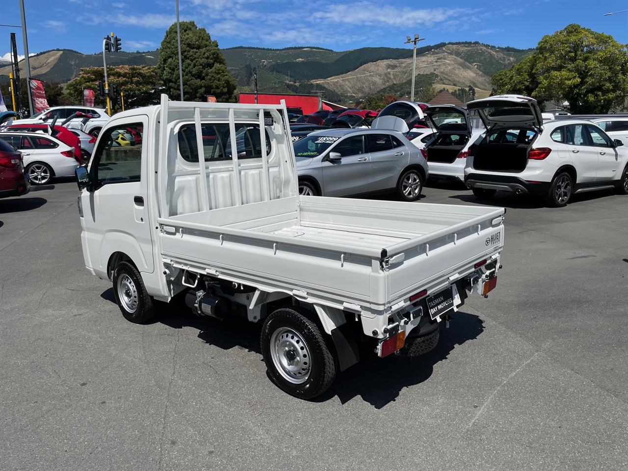 2025 Daihatsu HiJet