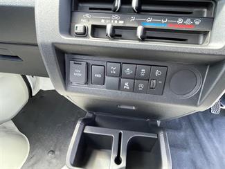 2025 Daihatsu HiJet - Thumbnail