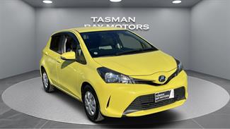 2014 Toyota Vitz - Thumbnail