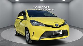 2014 Toyota Vitz - Thumbnail