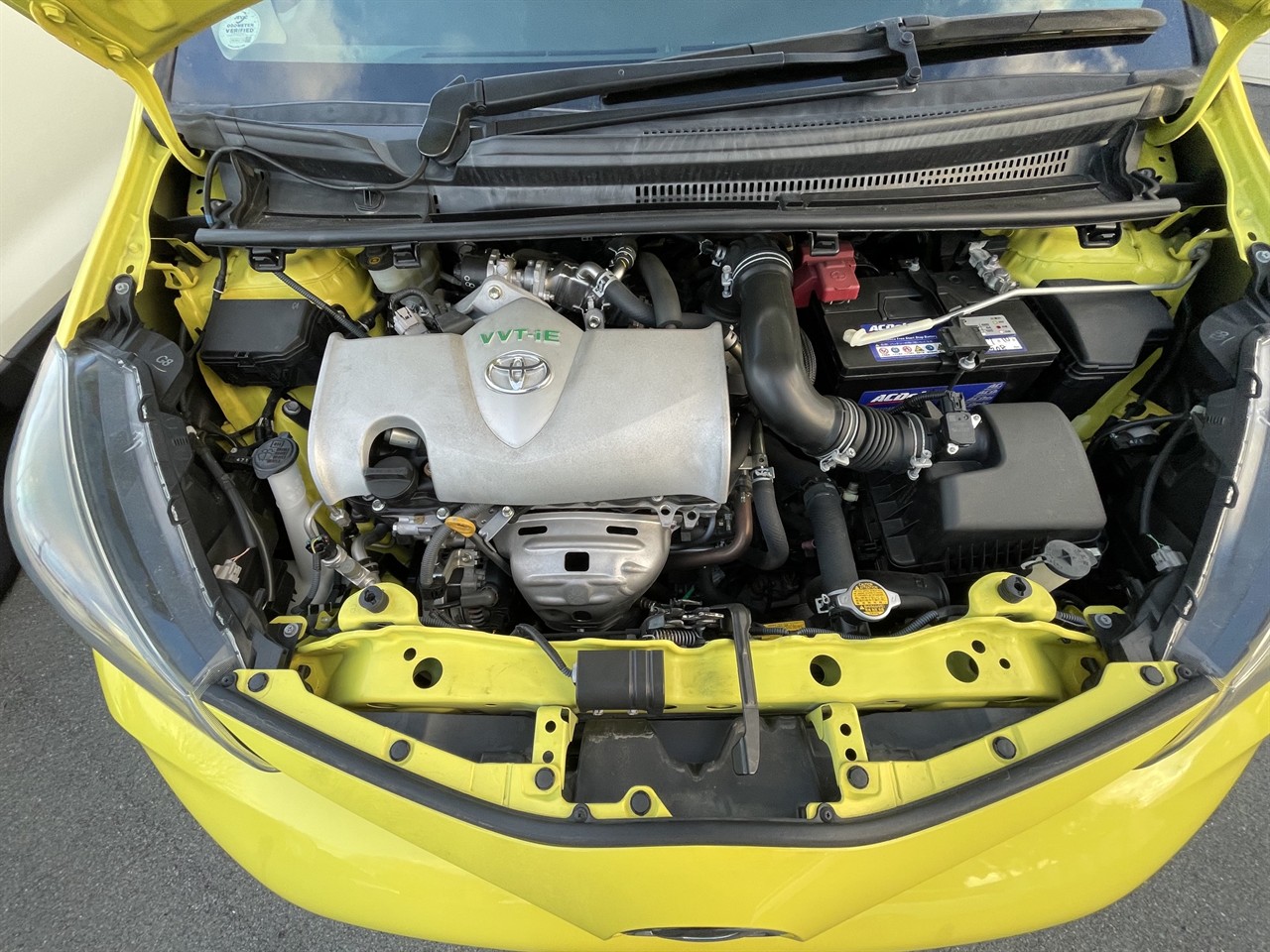 2014 Toyota Vitz