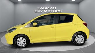 2014 Toyota Vitz - Thumbnail