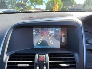 2014 Volvo XC60 - Thumbnail