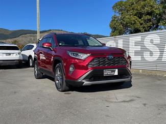 2020 Toyota RAV4 - Thumbnail