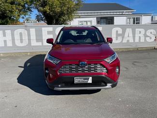 2020 Toyota RAV4 - Thumbnail