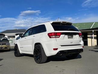 2013 Jeep Grand Cherokee - Thumbnail
