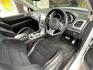 2013 Jeep Grand Cherokee - Thumbnail