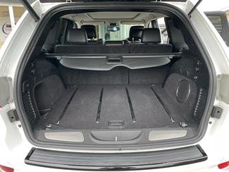 2013 Jeep Grand Cherokee - Thumbnail