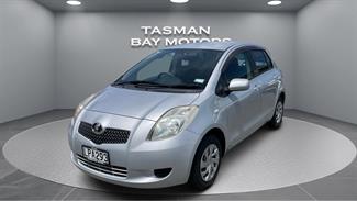 2005 Toyota Vitz - Thumbnail