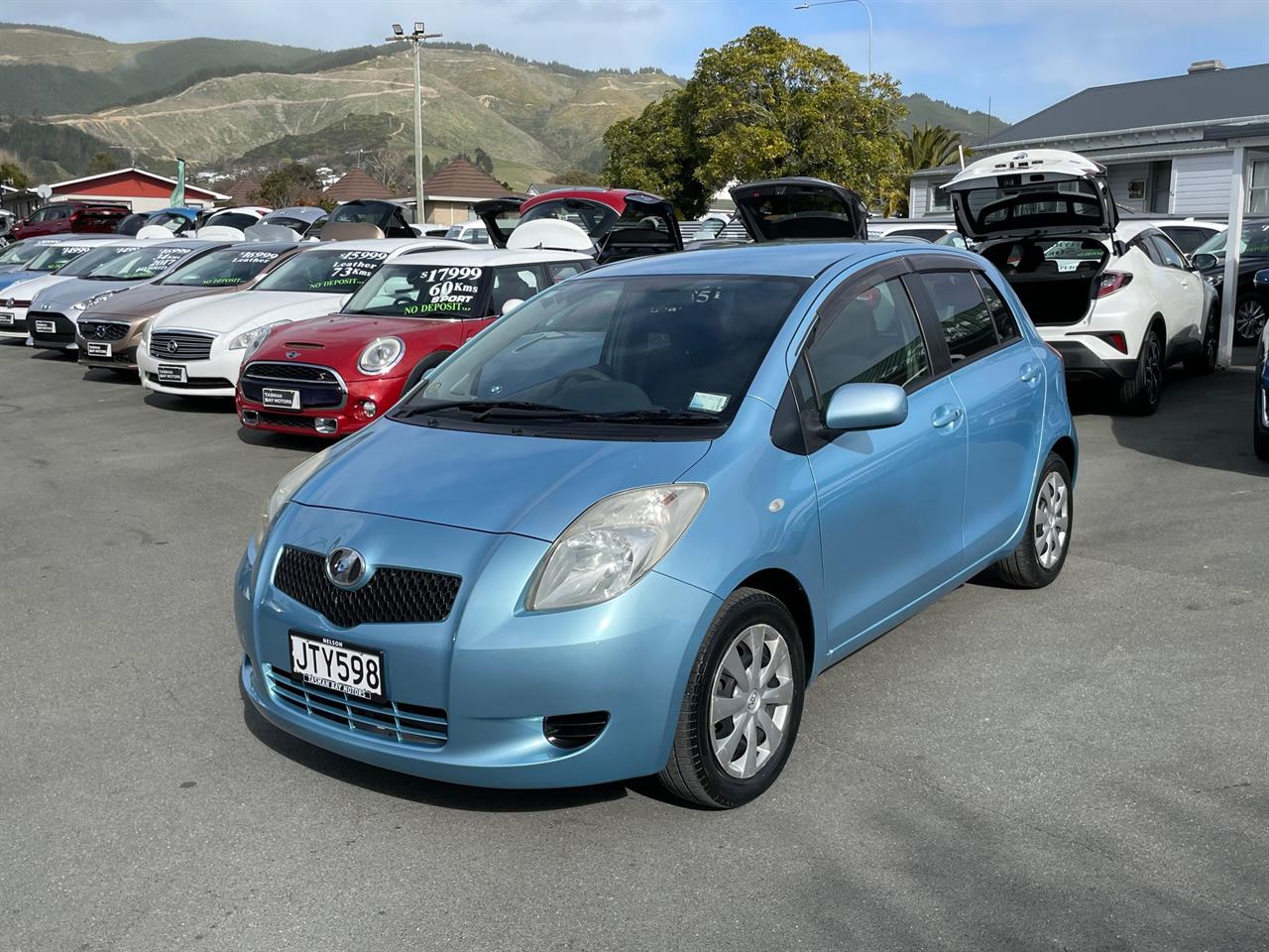 2005 Toyota Vitz