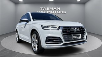 2018 Audi SQ5 - Thumbnail