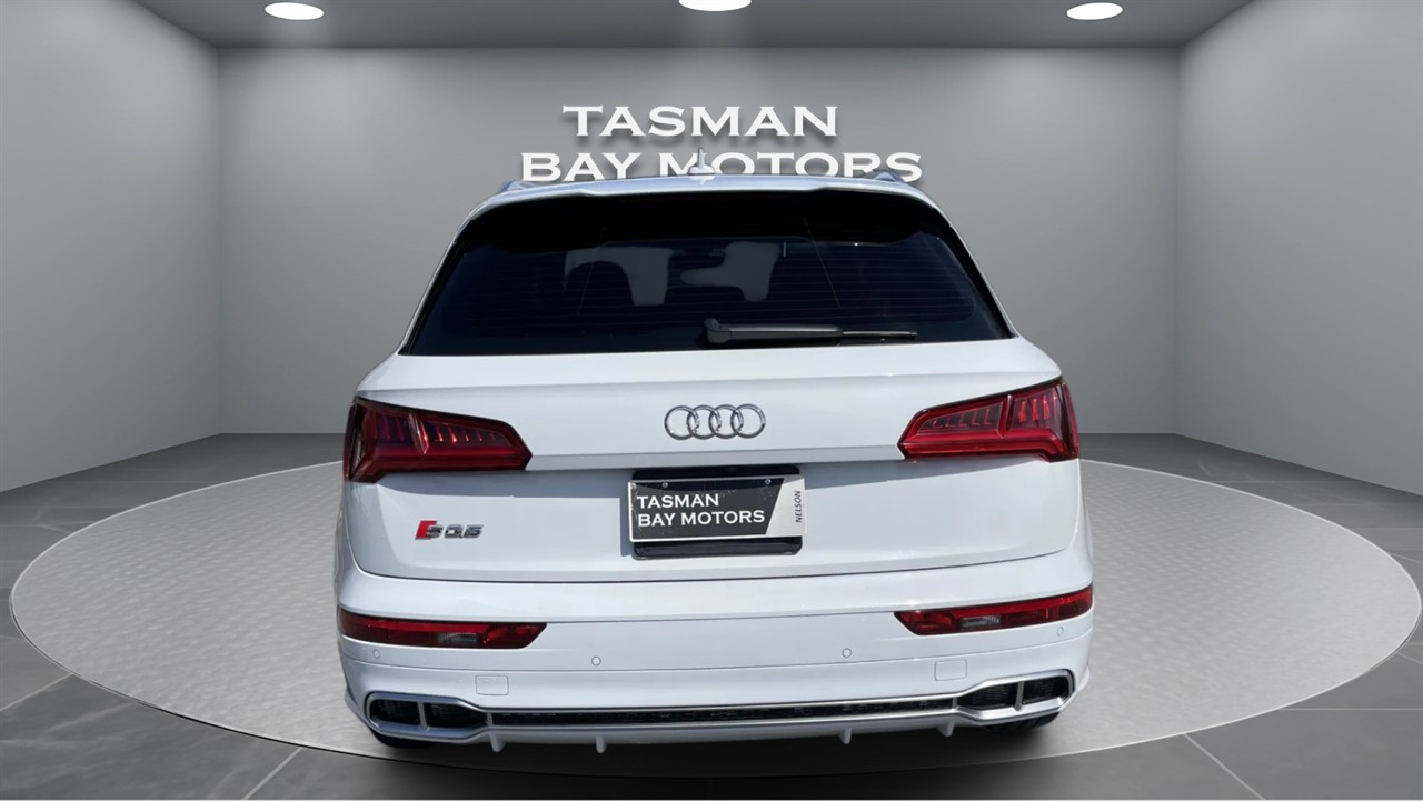 2018 Audi SQ5