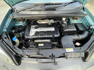 2005 Hyundai Tucson - Thumbnail