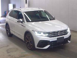 2023 Volkswagen Tiguan - Thumbnail