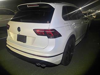 2023 Volkswagen Tiguan - Thumbnail