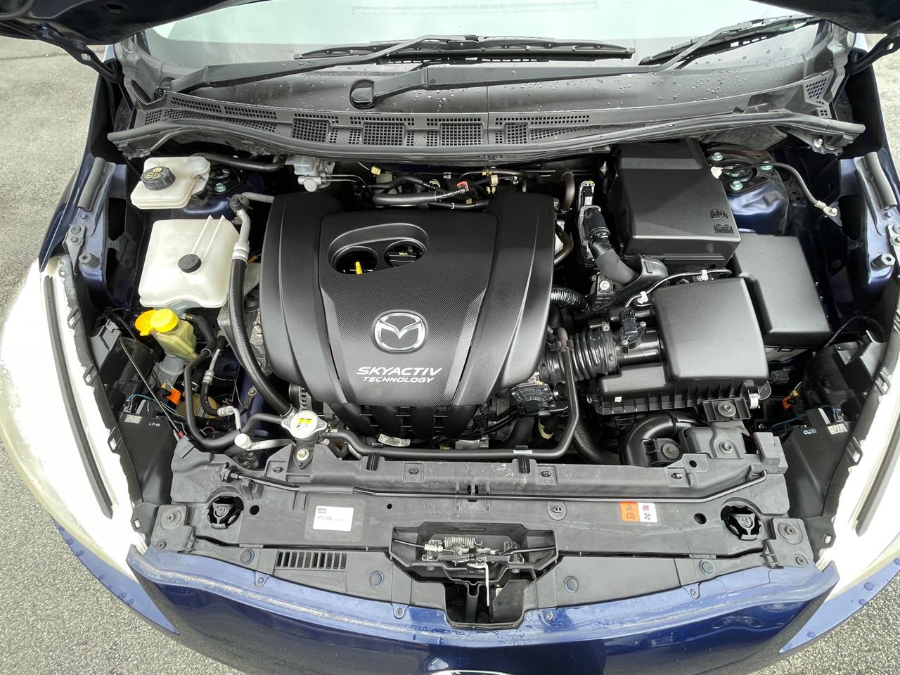 2013 Mazda Premacy