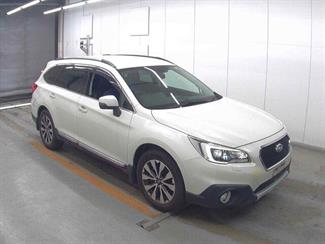 2016 Subaru Outback - Thumbnail
