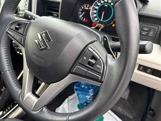 2016 Suzuki Ignis - Thumbnail