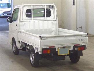 2025 Daihatsu HiJet - Thumbnail