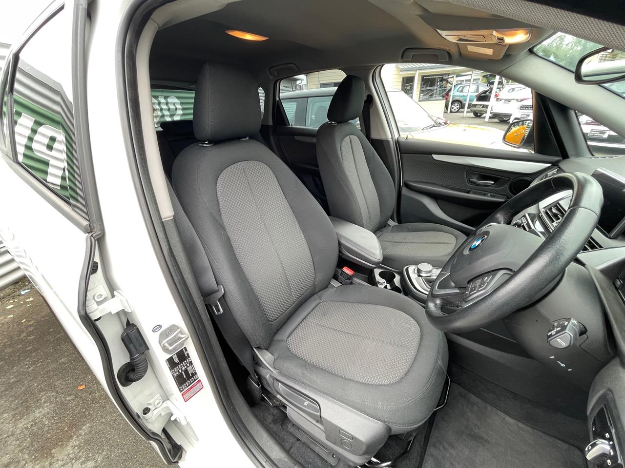 2016 BMW 218i