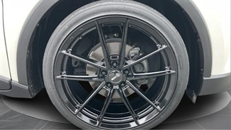 2017 Toyota C-HR - Thumbnail
