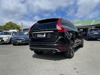 2014 Volvo XC60 - Thumbnail