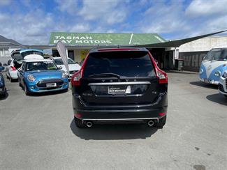 2014 Volvo XC60 - Thumbnail